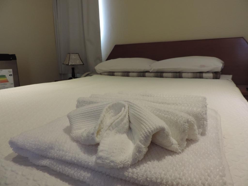 Hotel Domingo Savio เอนการ์นาซิออน ห้อง รูปภาพ