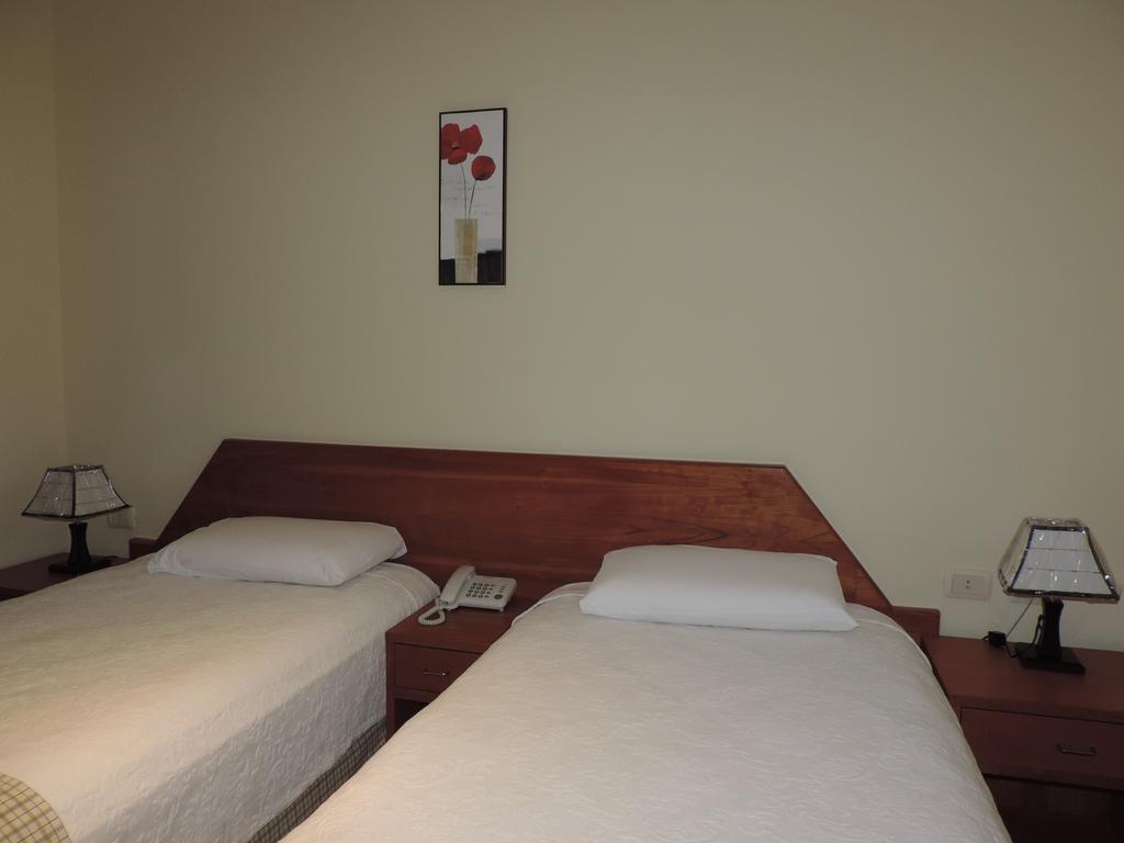 Hotel Domingo Savio เอนการ์นาซิออน ห้อง รูปภาพ