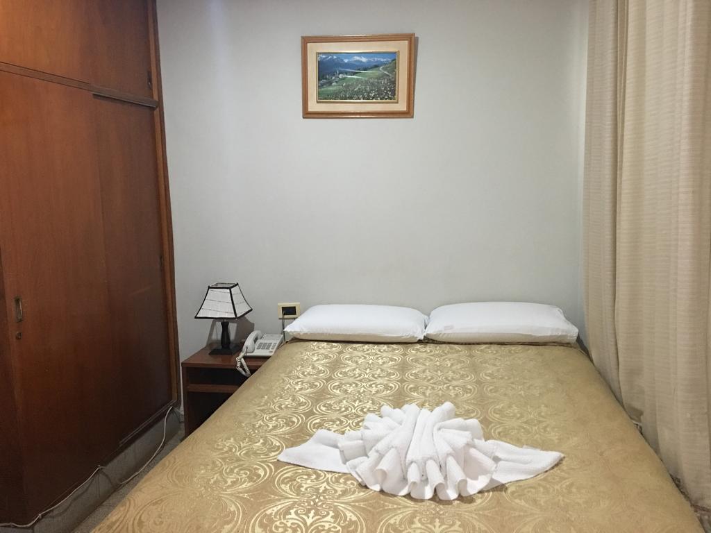 Hotel Domingo Savio เอนการ์นาซิออน ภายนอก รูปภาพ